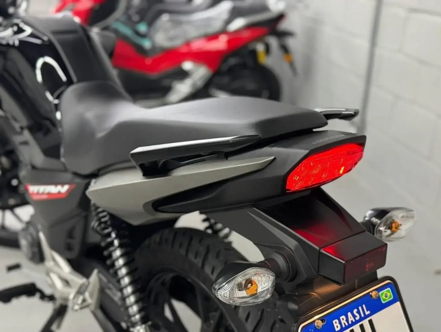 galeria CG 160 TITAN