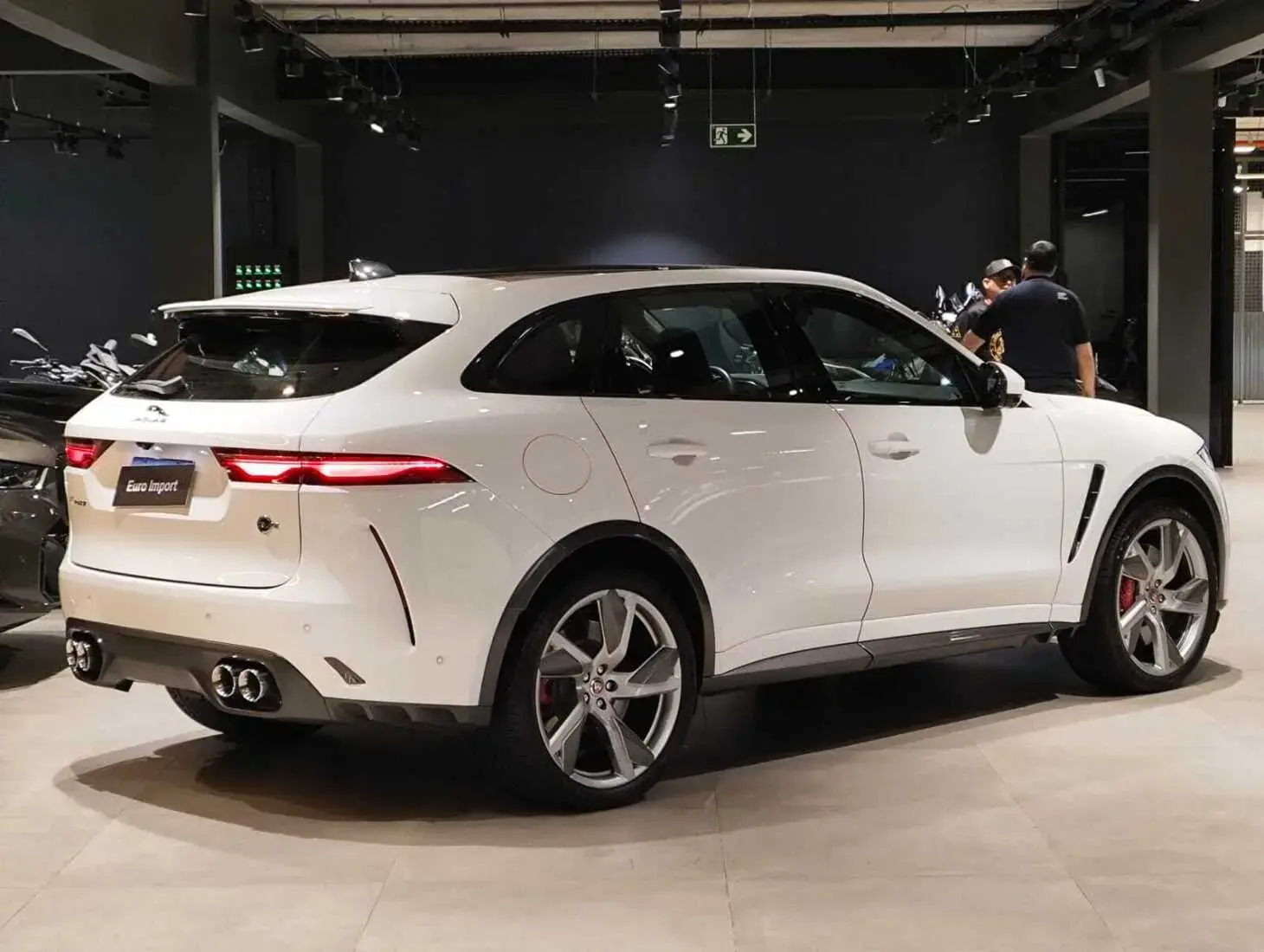 galeria F-Pace