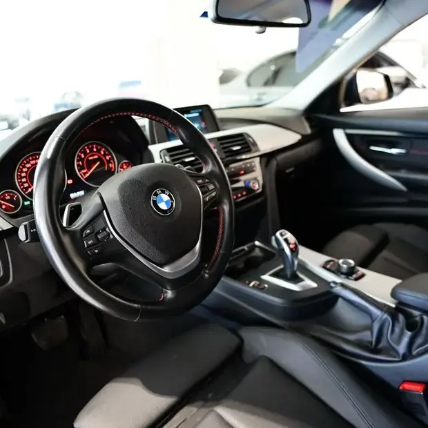 Bmw 320i 320i Sport ActiveFlex