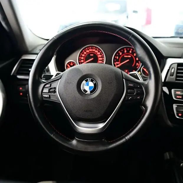 Bmw 320i 320i Sport ActiveFlex