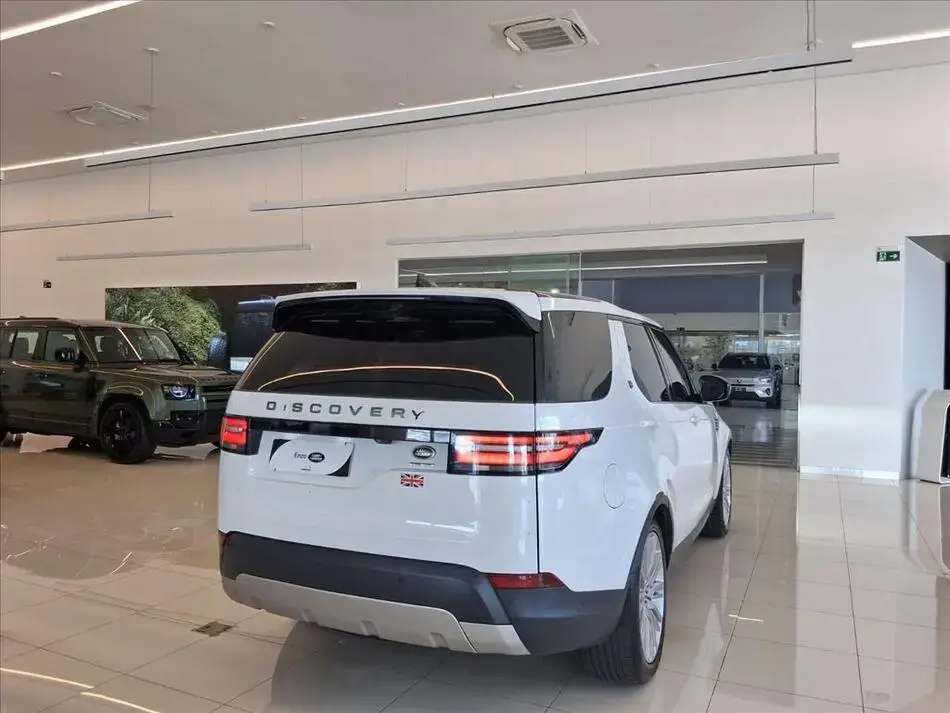 Discovery 3.0 V6 Td6 Diesel Hse 4Wd Automático 3