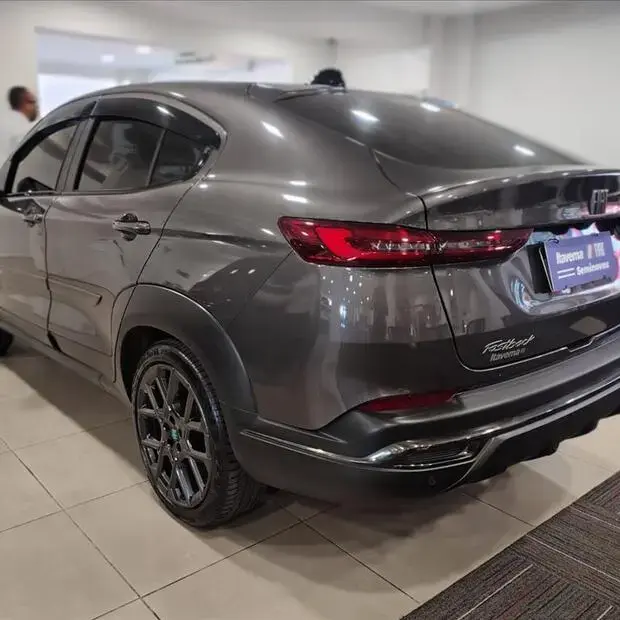 Fiat FASTBACK 1.0 TURBO 200 HYBRID IMPETUS CVT