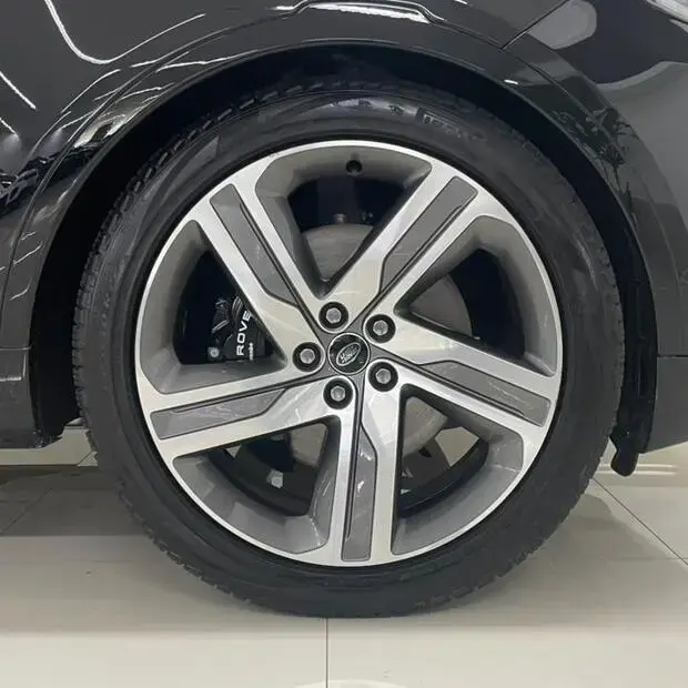 Land Rover Discovery D350 3.0 MHEV Metropolitan