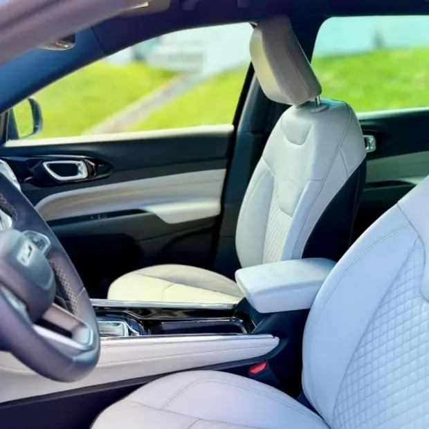 Jeep COMMANDER 1.3 T270 TURBO FLEX LIMITED AT6