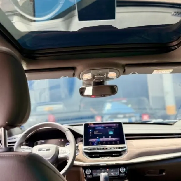 Jeep COMMANDER 2.0 TD380 TURBO DIESEL OVERLAND AT9