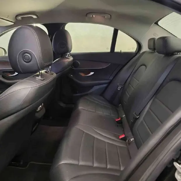 Mercedes Benz C 180 1.6 CGI FLEX EXCLUSIVE 9G-TRONIC