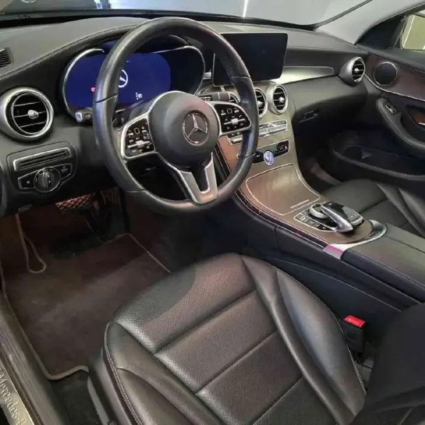 Mercedes Benz C 180 1.6 CGI FLEX EXCLUSIVE 9G-TRONIC