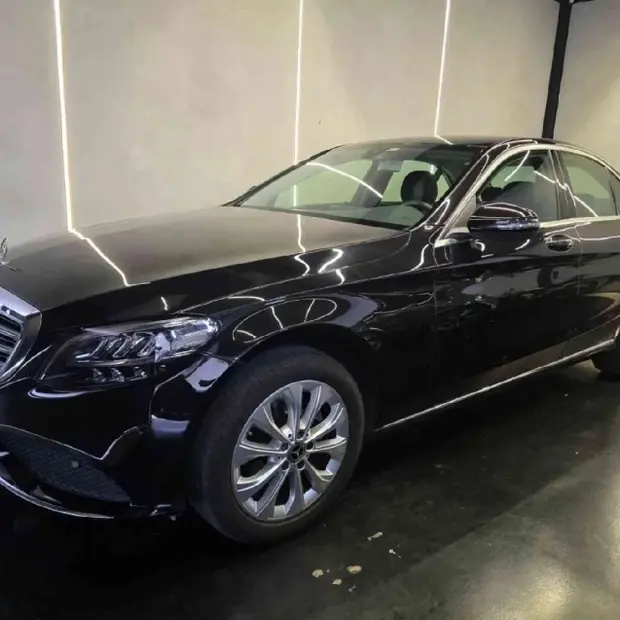 Mercedes Benz C 180 1.6 CGI FLEX EXCLUSIVE 9G-TRONIC