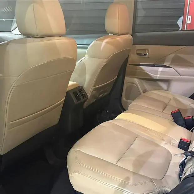 Mitsubishi OUTLANDER 3.0 MIVEC V6 GASOLINA HPE-S AWD AUTOMÁTICO