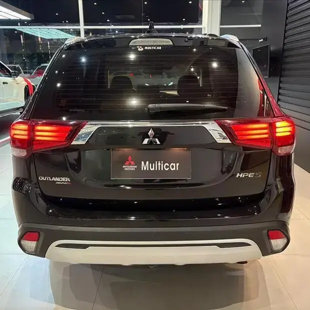 Mitsubishi OUTLANDER 3.0 MIVEC V6 GASOLINA HPE-S AWD AUTOMÁTICO