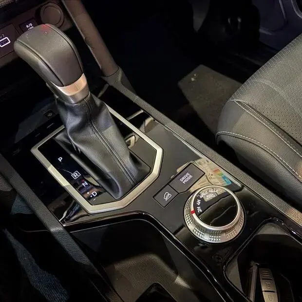 Mitsubishi TRITON 2.4 BITURBO DIESEL CD HPE-S 4X4 AUTOMÁTICO