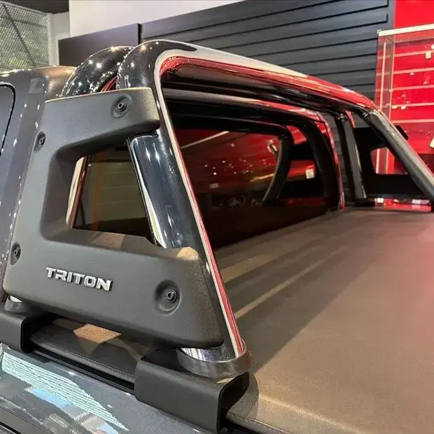 Mitsubishi TRITON 2.4 BITURBO DIESEL CD HPE-S 4X4 AUTOMÁTICO