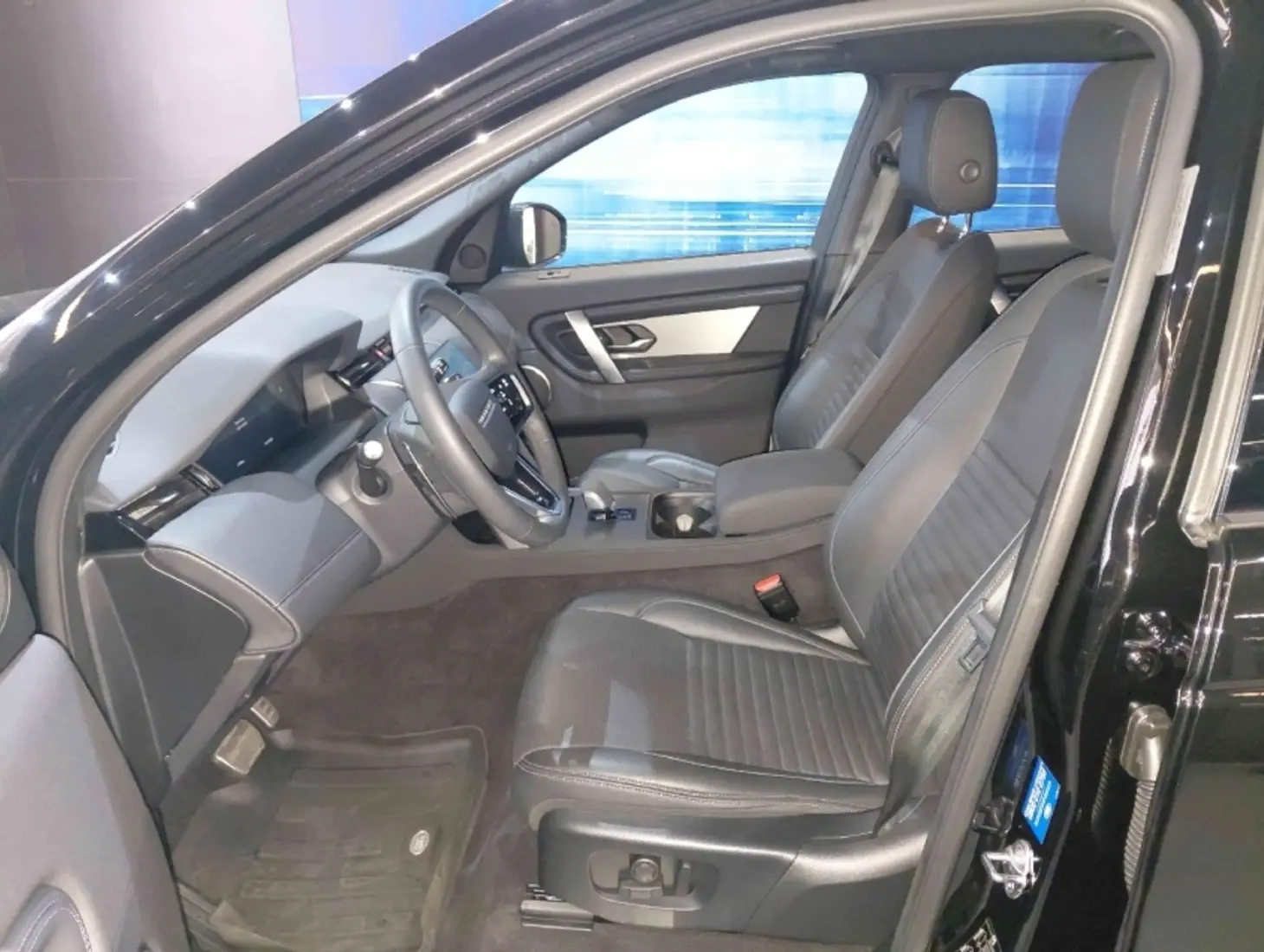 galeria DISCOVERY SPORT