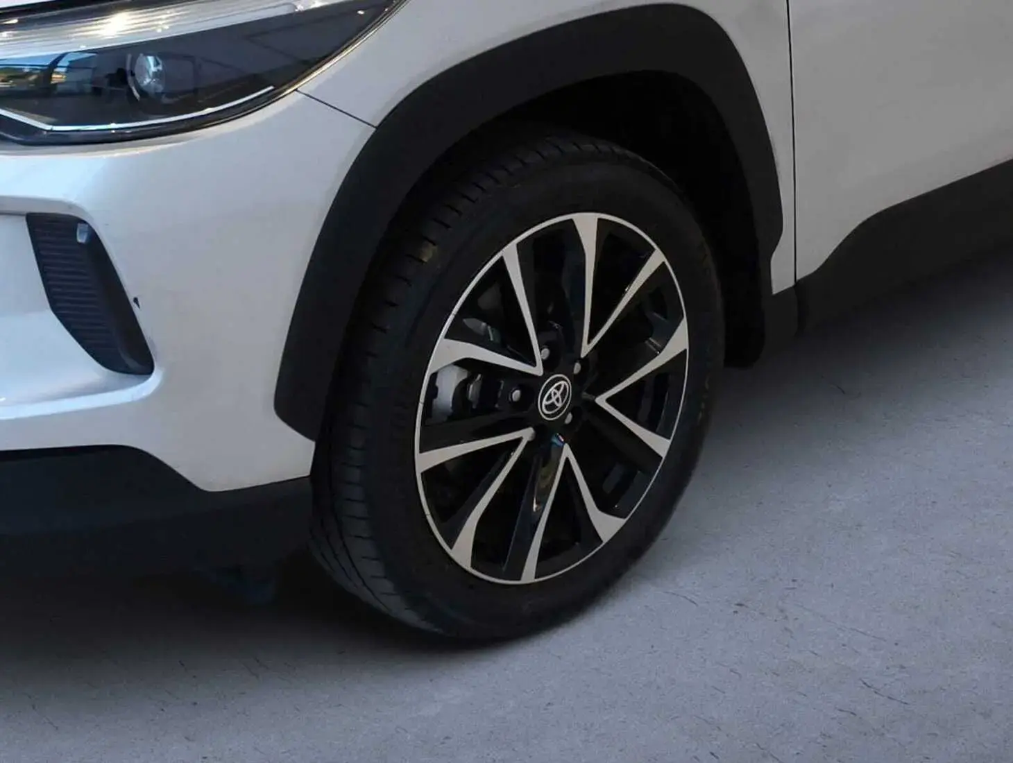 galeria Corolla Cross