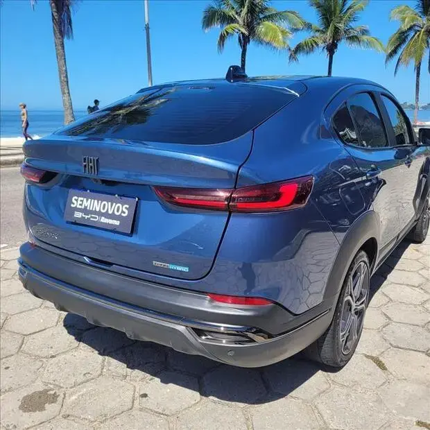 Fiat FASTBACK 1.0 TURBO 200 HYBRID IMPETUS CVT