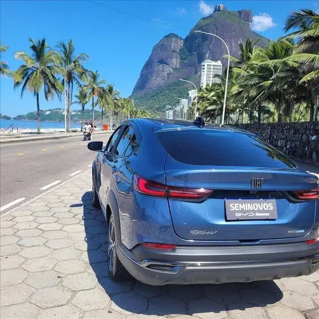 Fiat FASTBACK 1.0 TURBO 200 HYBRID IMPETUS CVT