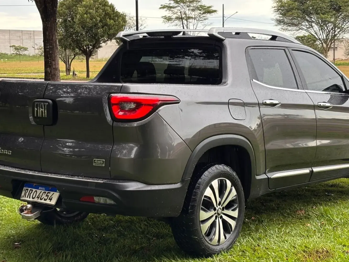 galeria TORO VOLCANO 2.0 4X4