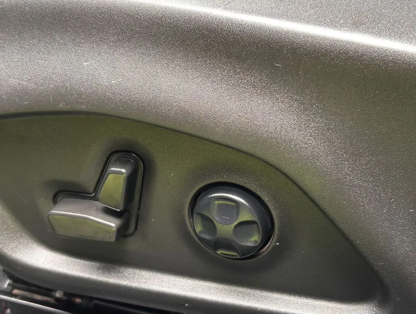 galeria TORO VOLCANO 2.0 4X4