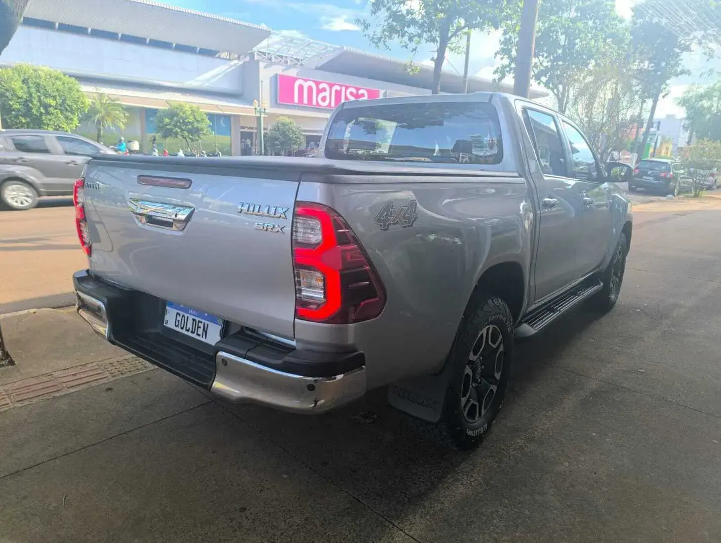 galeria HILUX