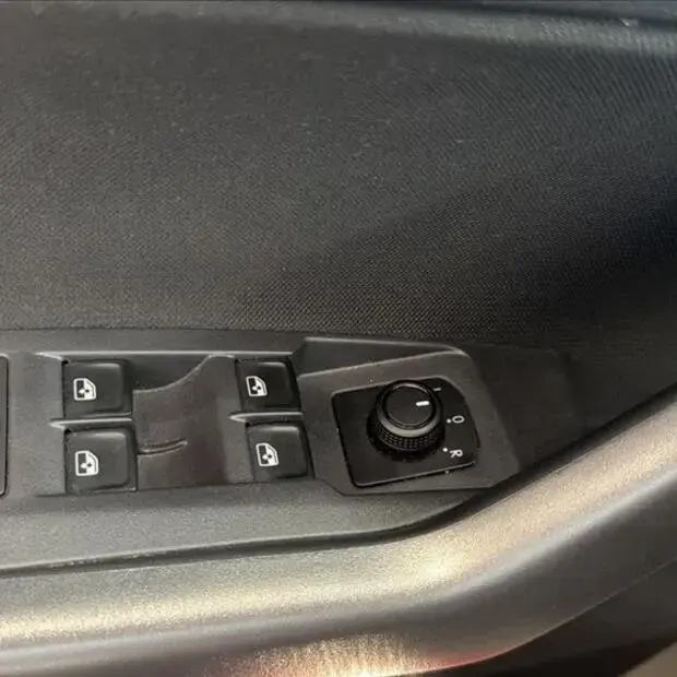 Volkswagen POLO 1.0 170 TSI HIGHLINE AUTOMÁTICO