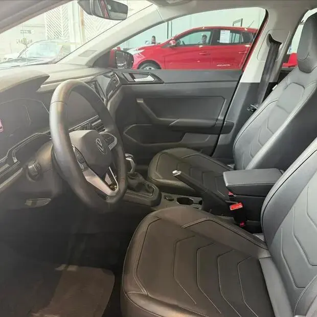 Volkswagen POLO 1.0 170 TSI HIGHLINE AUTOMÁTICO