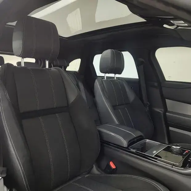 Land Rover Range Rover Velar 3.0 V6 S/C R-Dynamic SE 4WD
