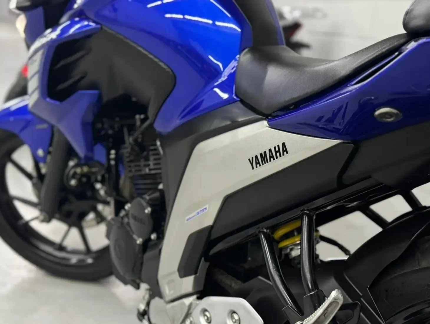 galeria FZ25 250 FAZER FLEX