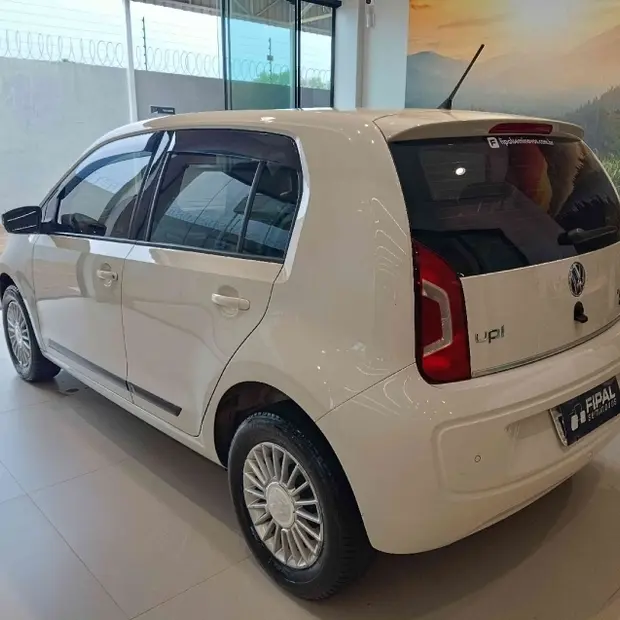 Volkswagen UP 1.0 MPI HIGH UP 12V FLEX 4P AUTOMATIZADO