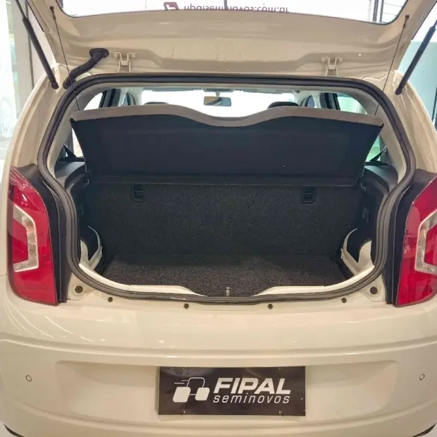 Volkswagen UP 1.0 MPI HIGH UP 12V FLEX 4P AUTOMATIZADO