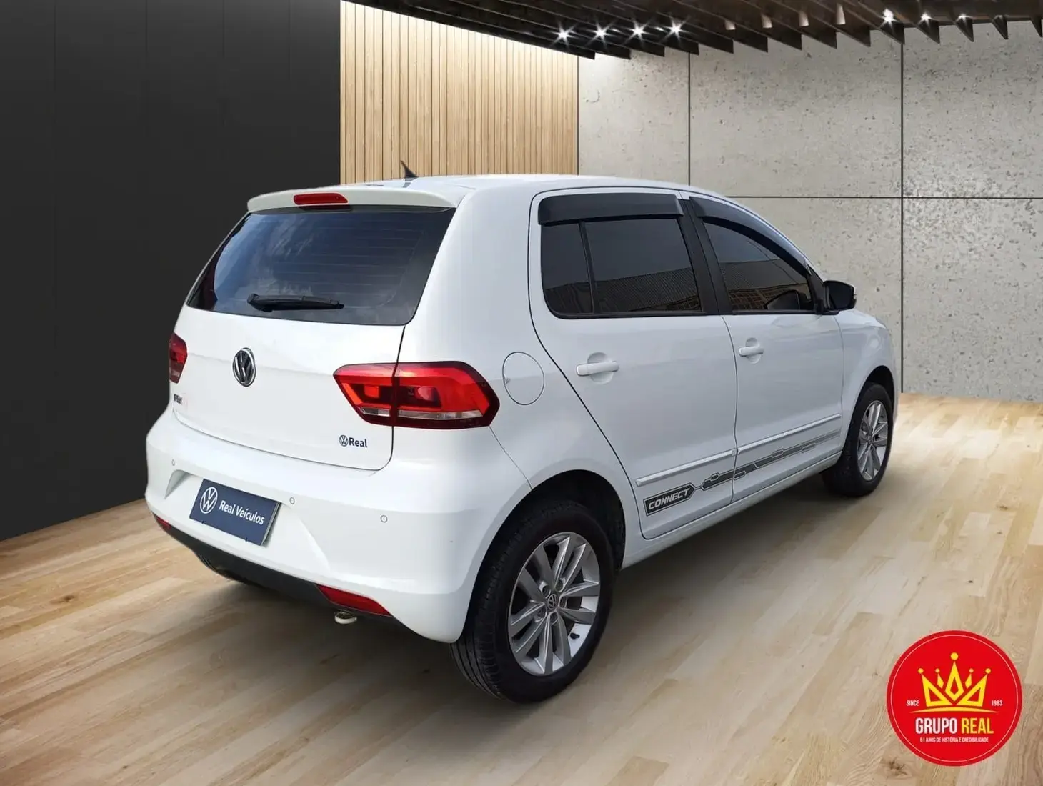 galeria Fox Connect 1.6 Flex 8V 5p