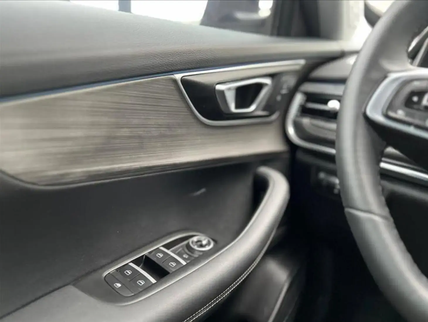 galeria TIGGO 5X PRO