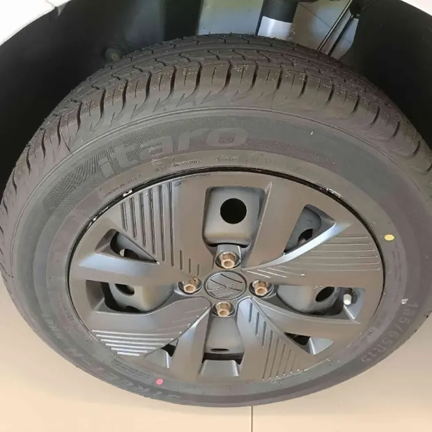 Volkswagen POLO 1.0 MPI TRACK MANUAL