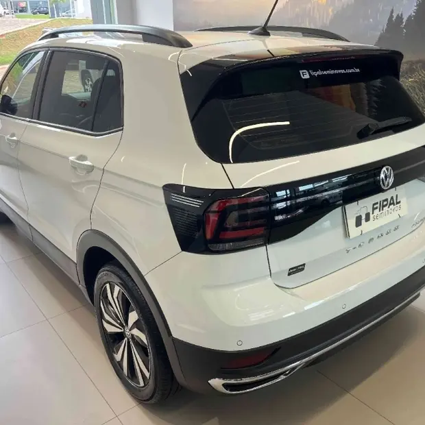 Volkswagen T-CROSS 1.0 200 TSI TOTAL FLEX COMFORTLINE AUTOMÁTICO