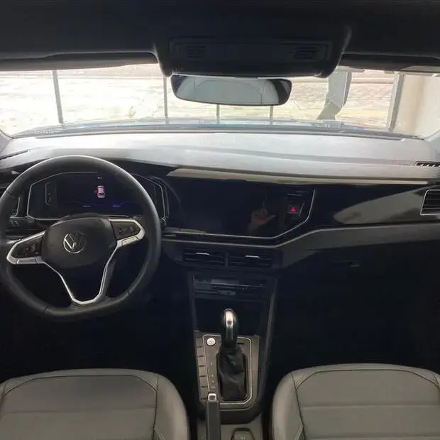 Volkswagen NIVUS 1.0 200 TSI TOTAL FLEX HIGHLINE AUTOMÁTICO