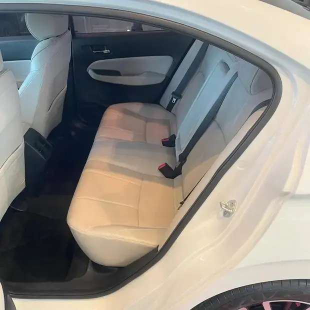 Honda HONDA CITY SEDAN TOURING 1.5 16V HONDA CITY SEDAN TOURING 1.5 16V