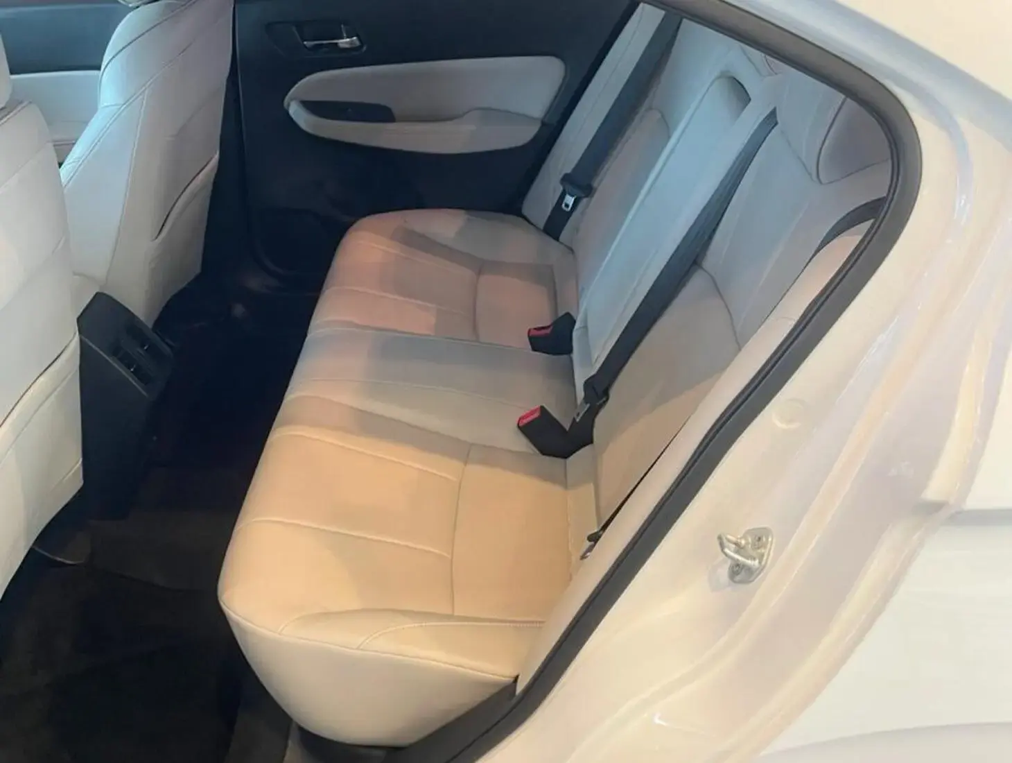 galeria HONDA CITY SEDAN TOURING 1.5 16V