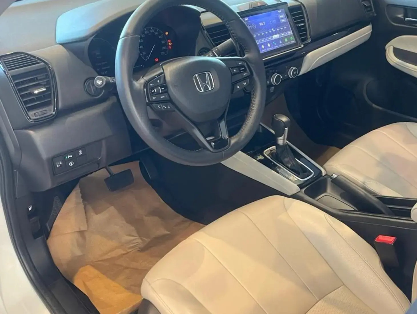 galeria HONDA CITY SEDAN TOURING 1.5 16V