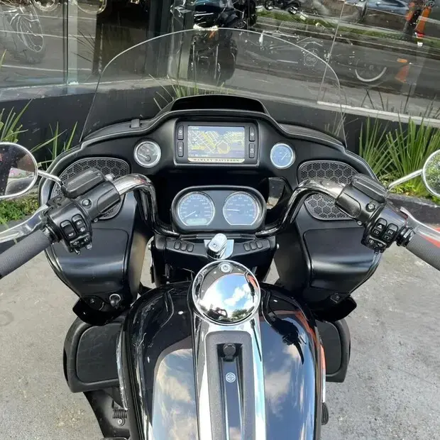 Harley Davidson Road Glide ULTRA FLTRU