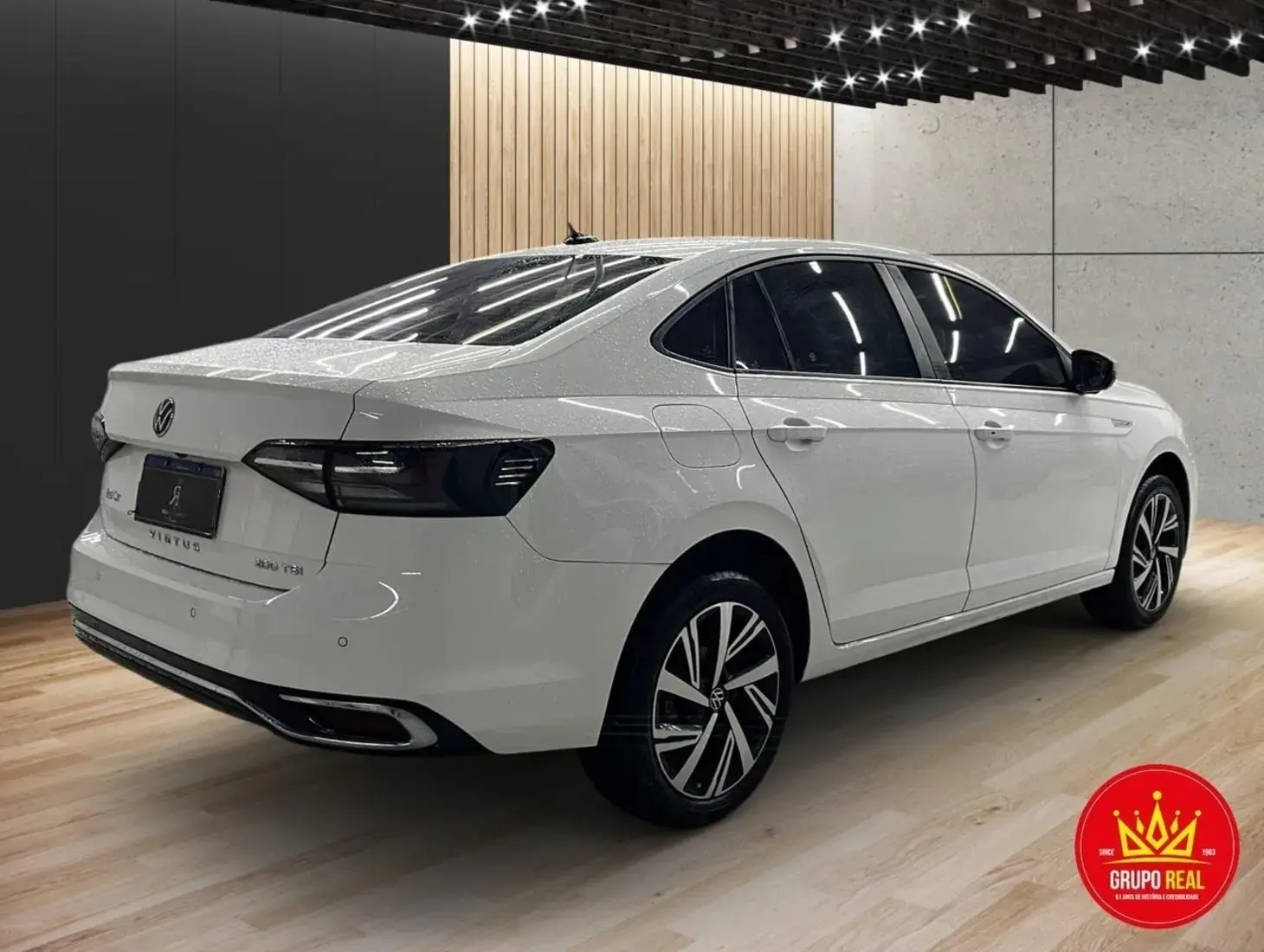 galeria VIRTUS Highline 200 TSI 1.0 Flex 12V Aut