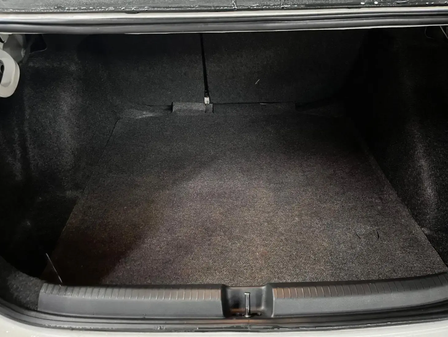 galeria VIRTUS Highline 200 TSI 1.0 Flex 12V Aut