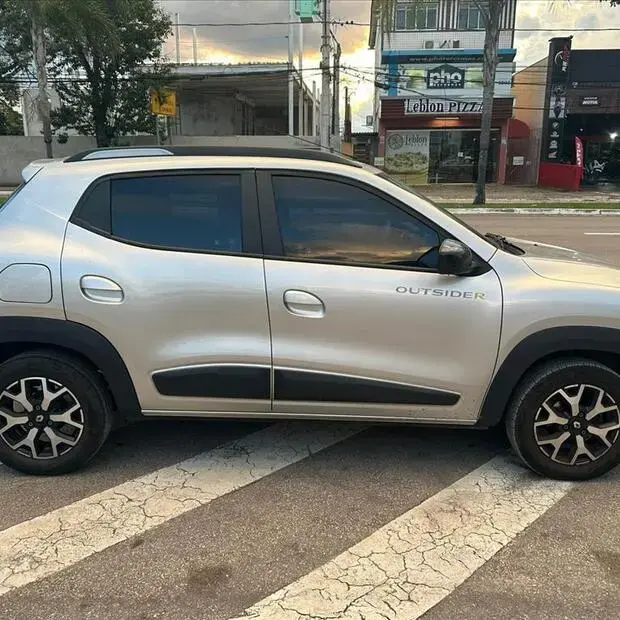 Renault KWID 1.0 12V SCE FLEX OUTSIDER MANUAL