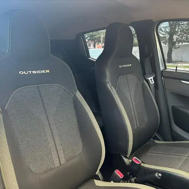 Renault KWID 1.0 12V SCE FLEX OUTSIDER MANUAL