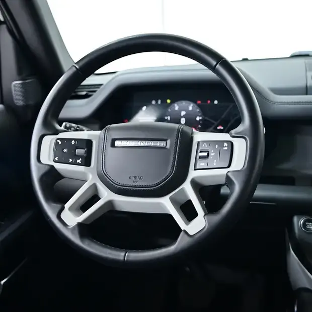 Land Rover Defender 90 S 3.0 Turbodiesel (Aut.) (Híb.)