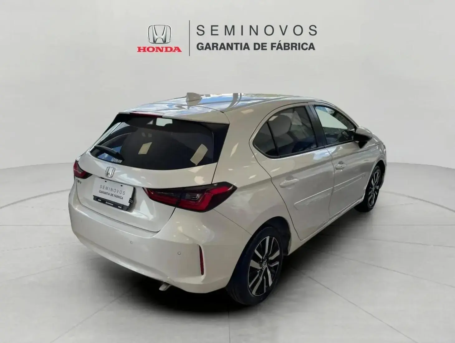 galeria CITY HATCH EXL