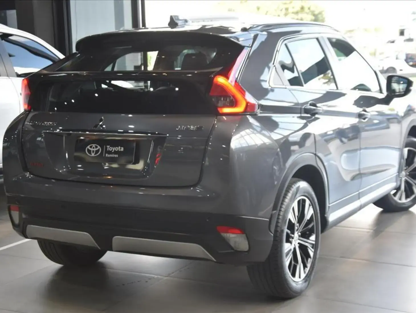 galeria ECLIPSE CROSS