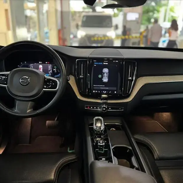 Volvo XC60 2.0 T8 RECHARGE INSCRIPTION AWD GEARTRONIC