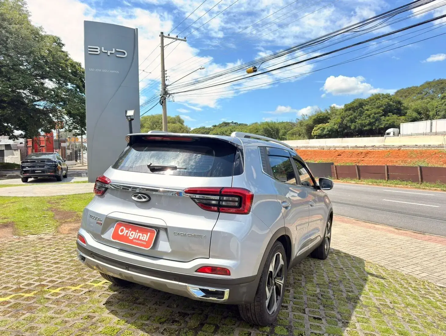 galeria Tiggo 5X Pro