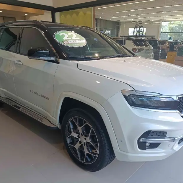 Jeep COMMANDER 2.0 TD380 TURBO DIESEL OVERLAND AT9