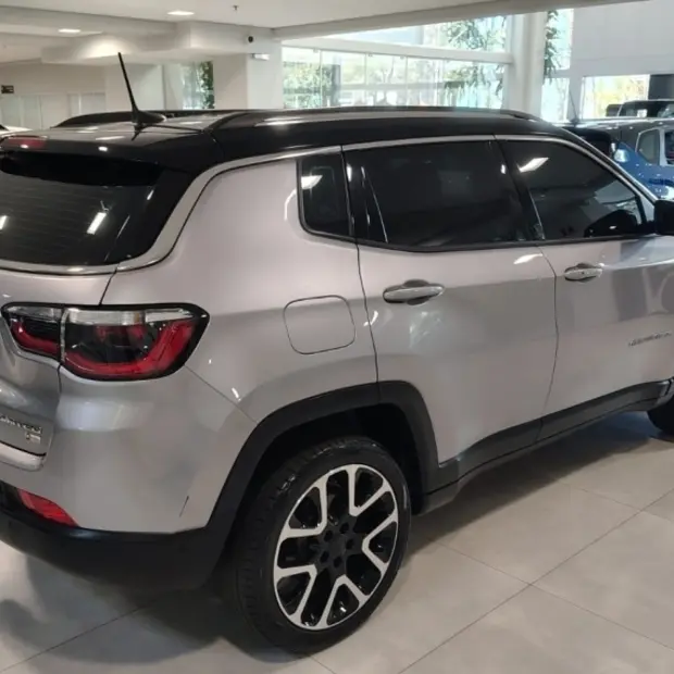 Jeep COMPASS 2.0 16V DIESEL LIMITED 4X4 AUTOMÁTICO