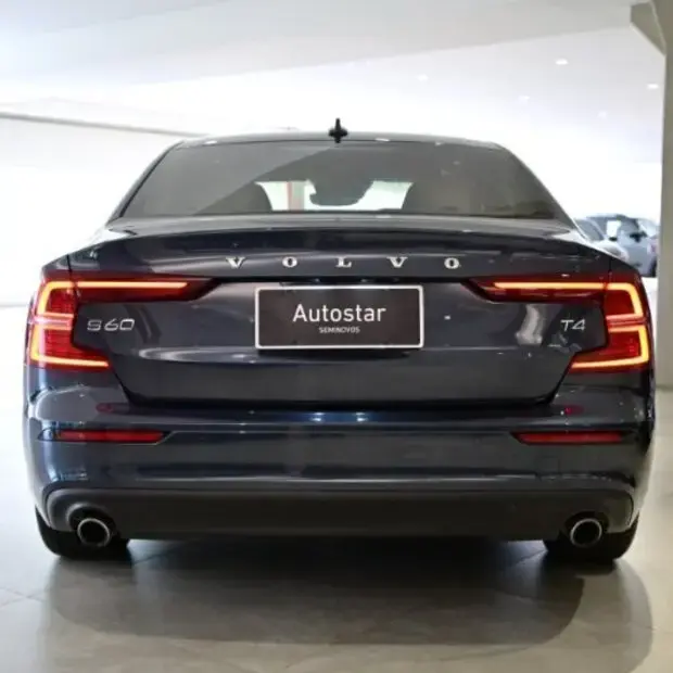 Volvo S60 T4 MOMENTUM 2.0